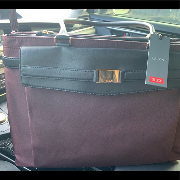 Tumi larkin hayward triple compartment tote - Picture 4 of 4